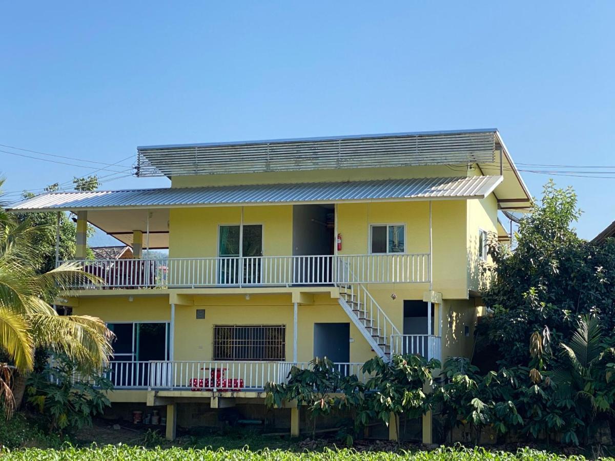 Bantaphan Homestay Nan Exterior foto