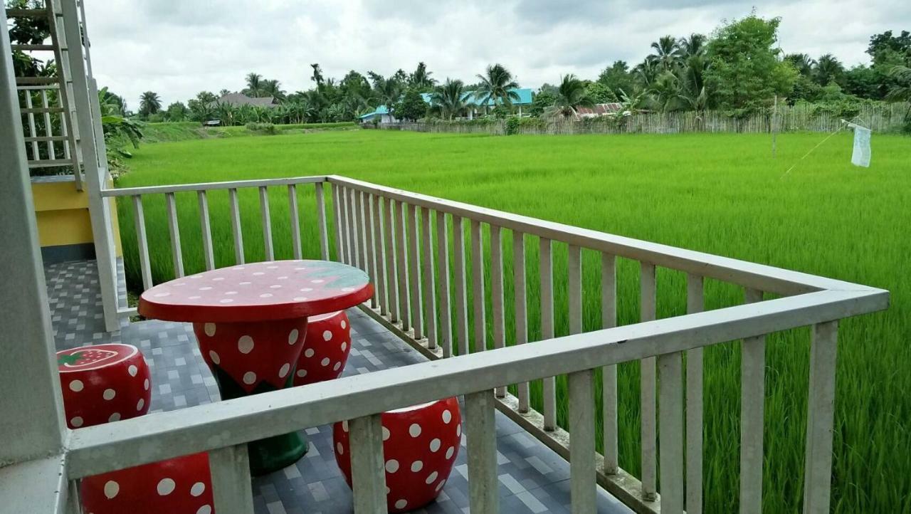 Bantaphan Homestay Nan Exterior foto